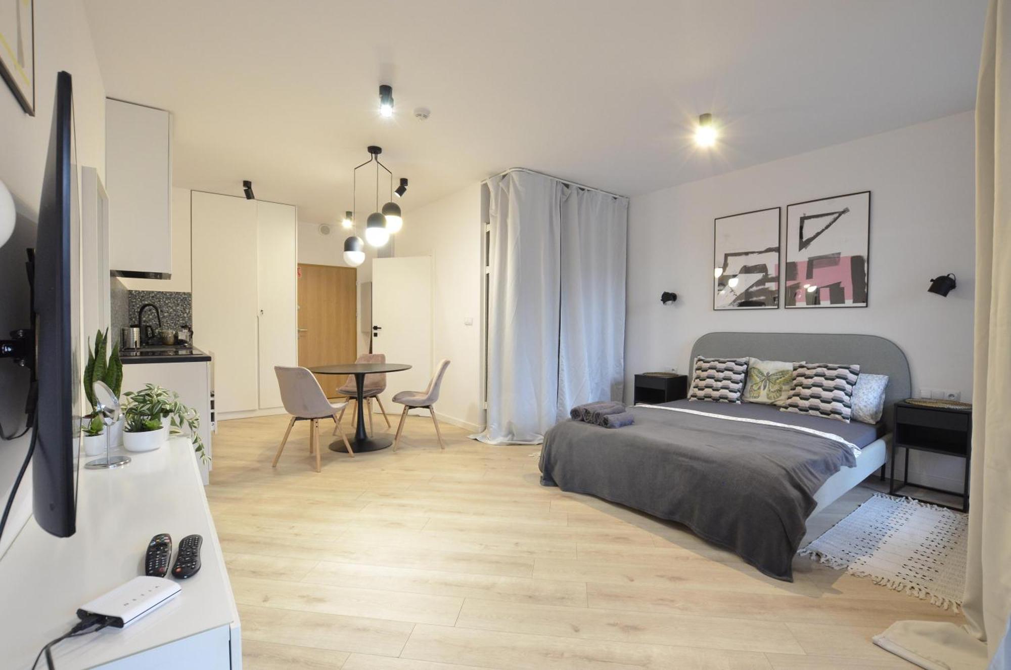 Private Parking, Secure Building - Central Apartments Old Town & Main Station Gdansk Exterior photo